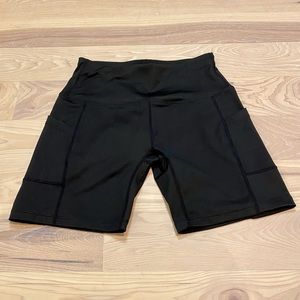 Halara Black Bike shorts